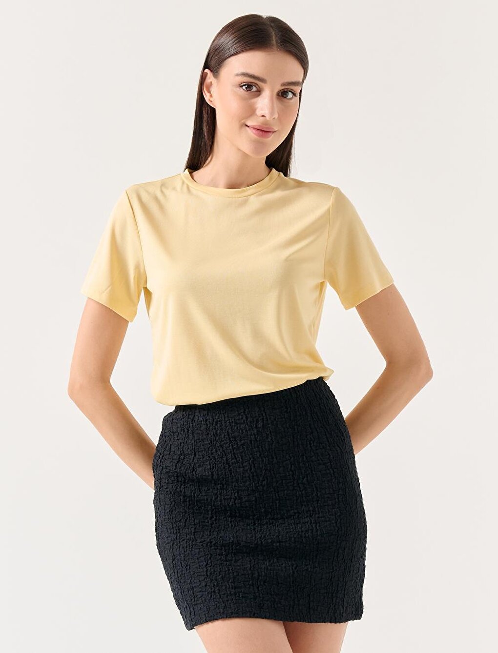 Black Slim Fit Normal Waist Woven Skirt