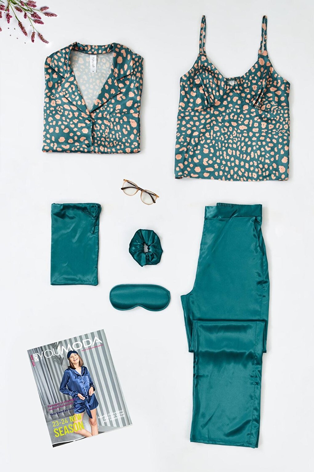 6-Piece Leopard Printed Green Pajama Set