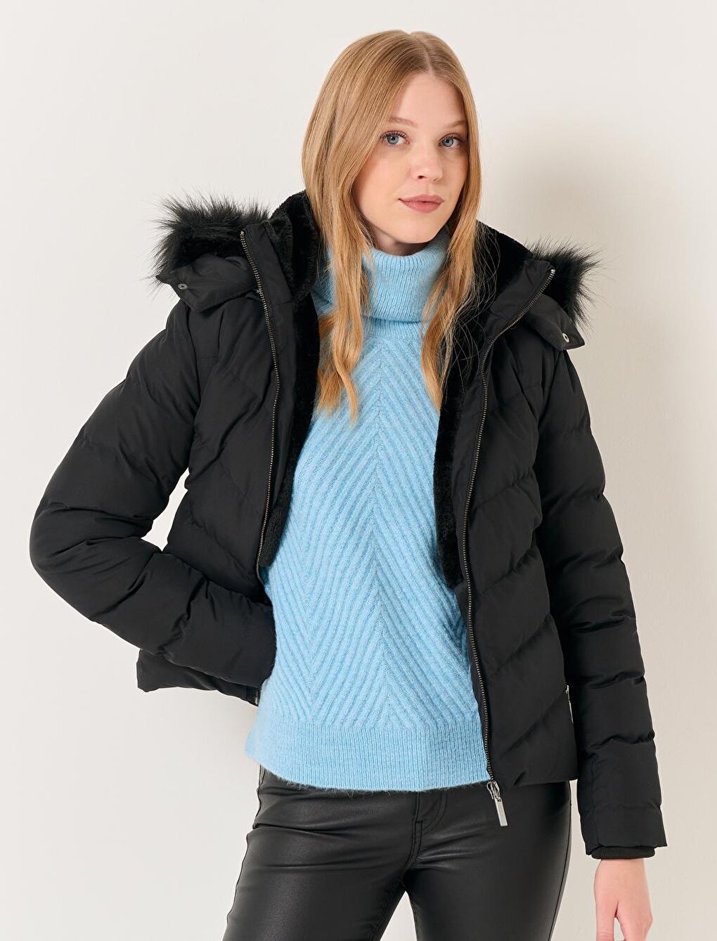 Black Straight Cut Stand Collar Hooded Winter Puff Coat