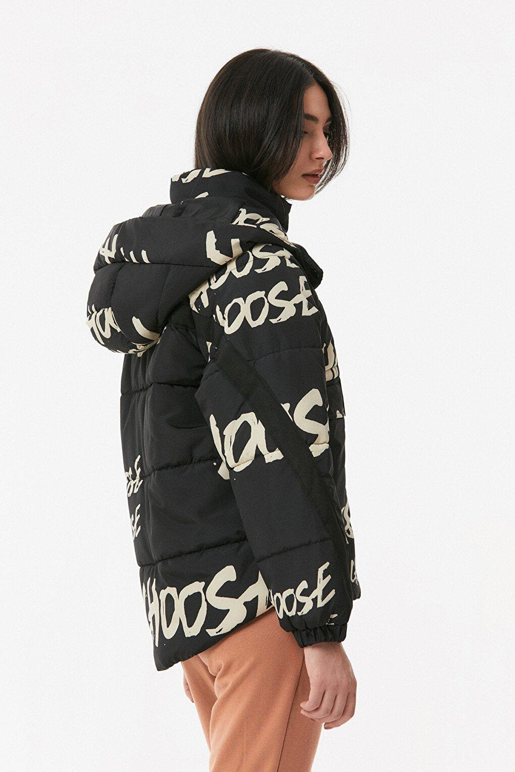 Text Printed Hooded Short Puffer Jacket