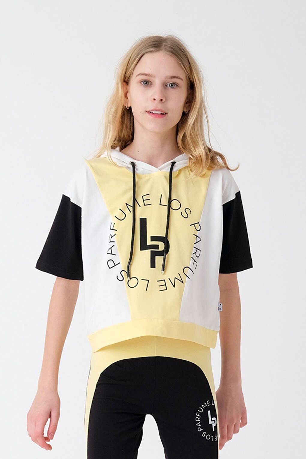 Girl's Garnished Hooded Summer T-Shirt Hn115