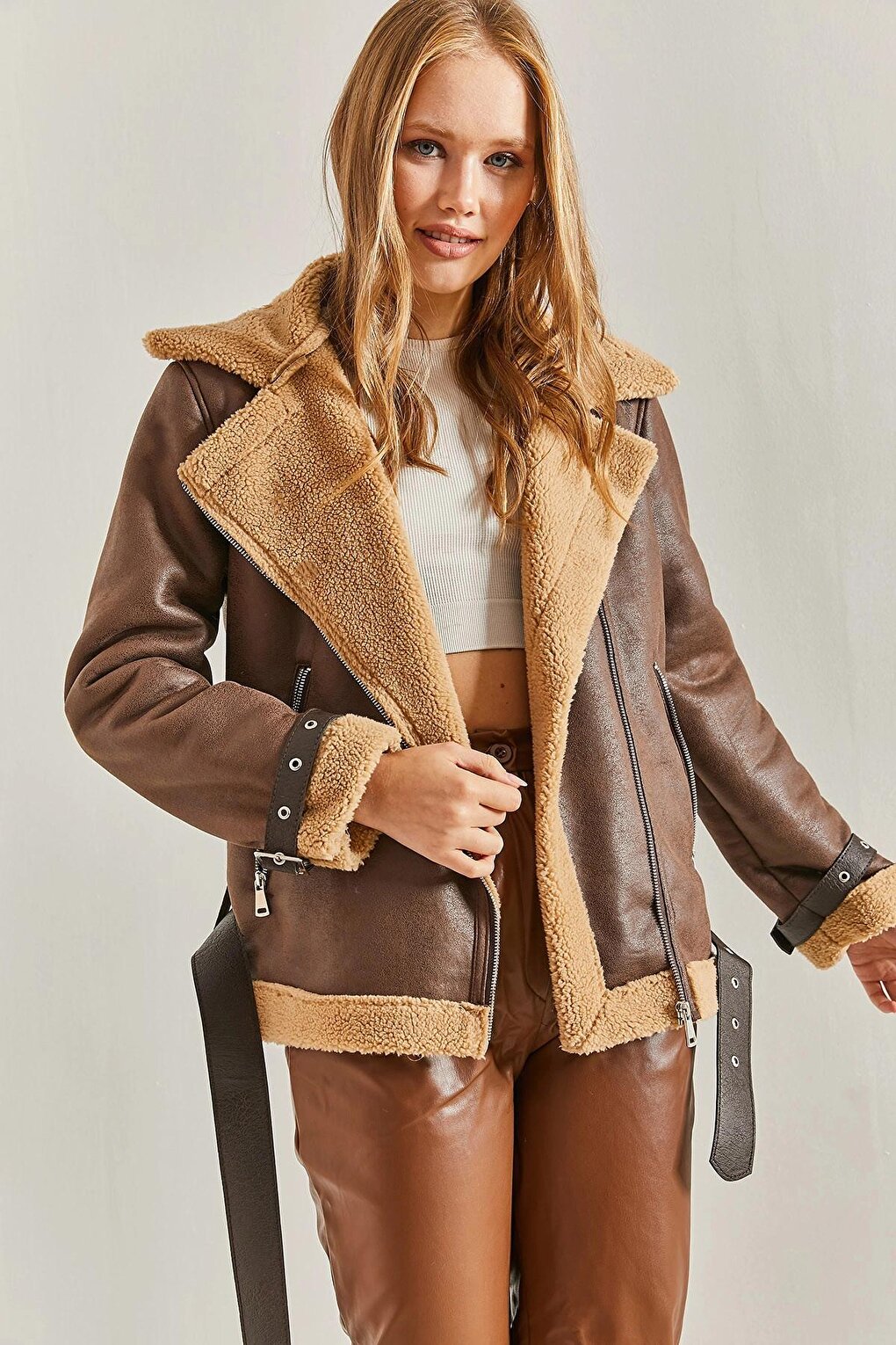 Women's Laminated Suede Coat with Belted Sleeves and Fur Tip