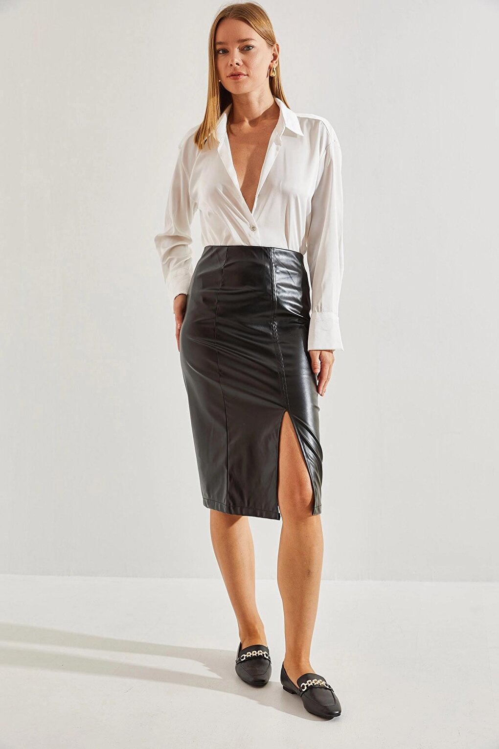 Women's Slit Leather Skirt