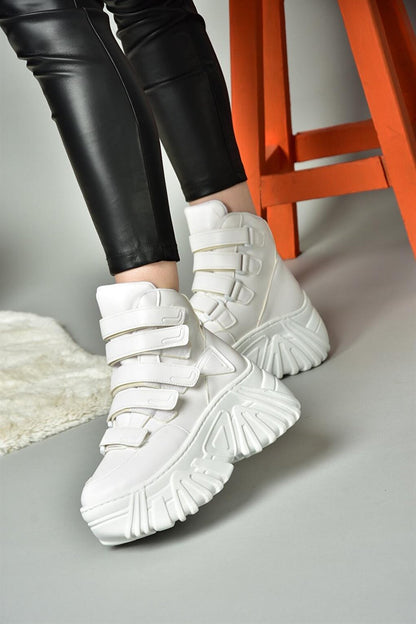 R9737151 White Women's Sneaker