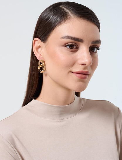 Stylish Earrings with Gold Chain Figures