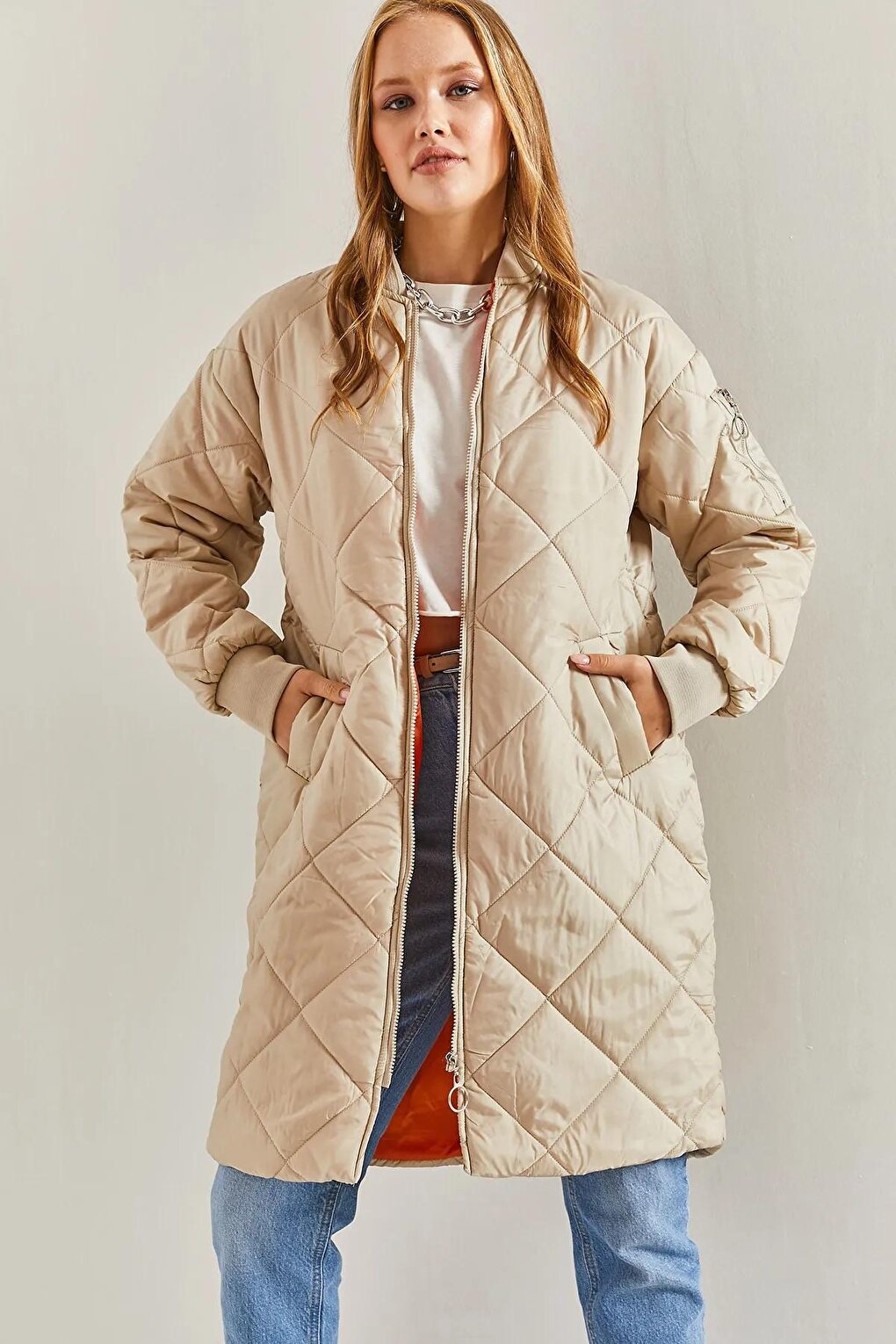 Women's Lined Quilted Long Coat with Elastic Sleeves