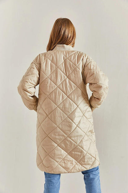 Women's Lined Quilted Long Coat with Elastic Sleeves