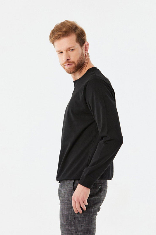 Basic Crew Neck Sweatshirt