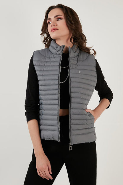 Slim Fit Stand Collar Pocket Puffer Vest 497TAMARA