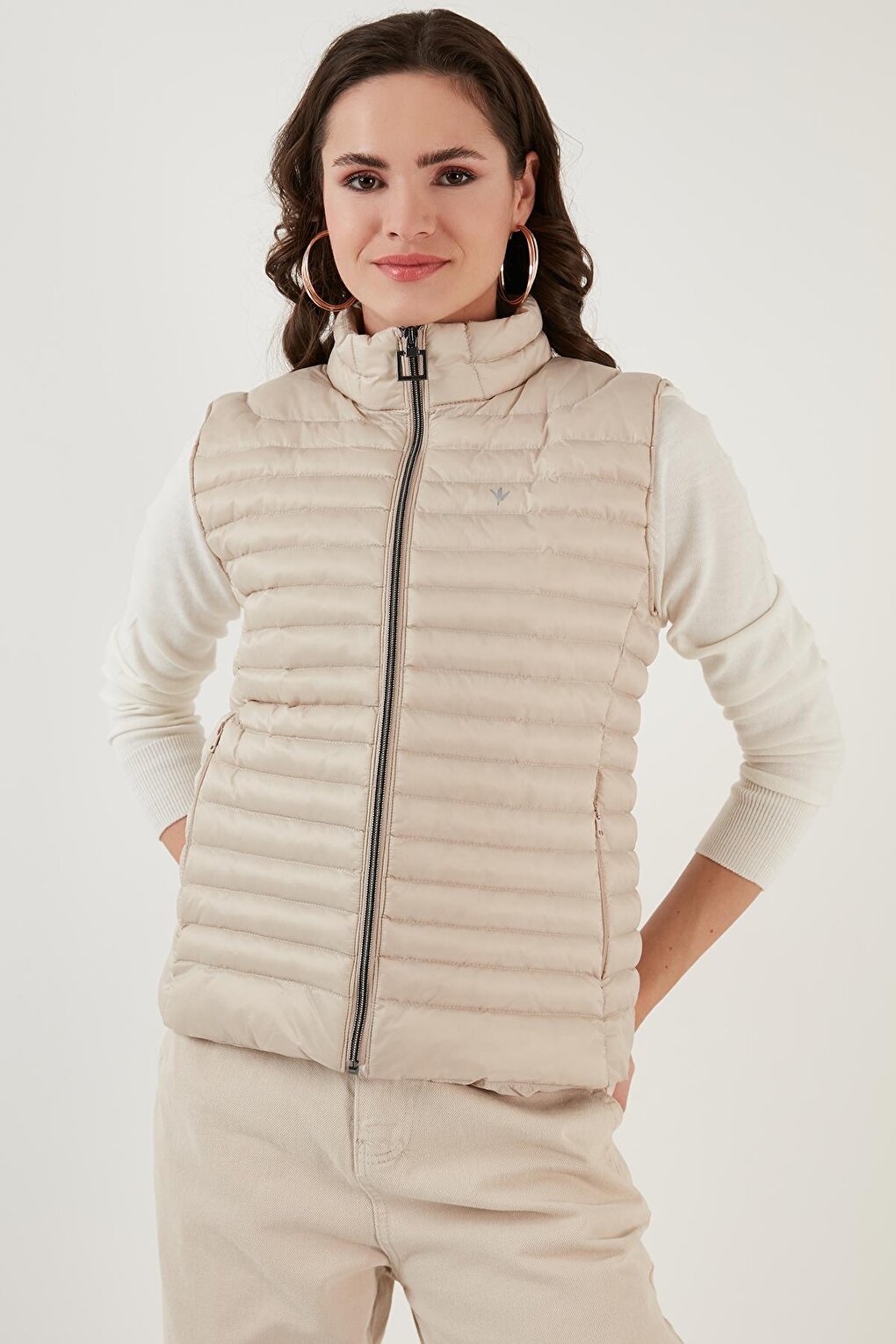 Slim Fit Stand Collar Pocket Puffer Vest 497TAMARA