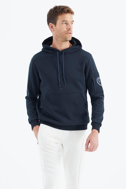 Navy Blue Comfortable Form Men's Sweatshirt - 88298