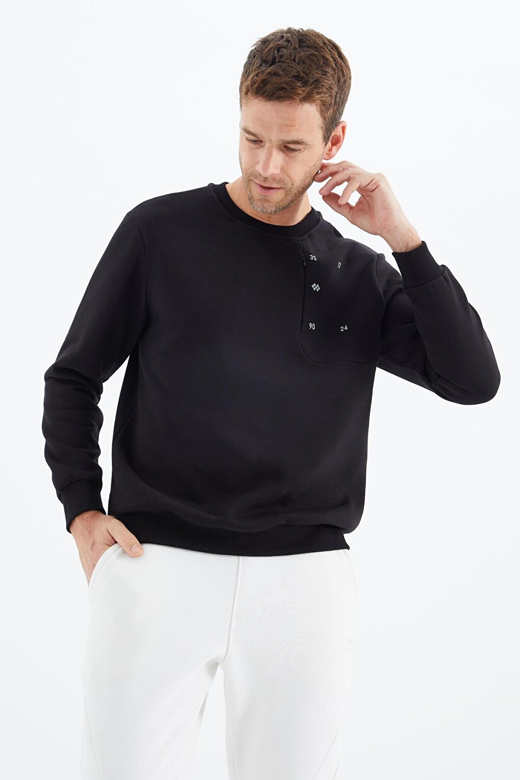 Black Men's Sweatshirt with Hidden Pocket Detail - 88292