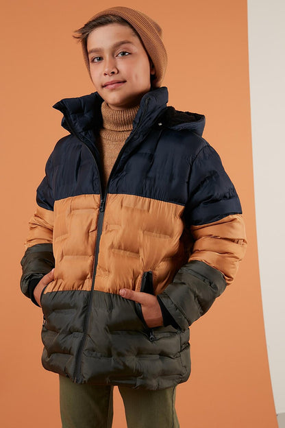 Removable Hooded Puffer Coat with Plush Lining 5760015