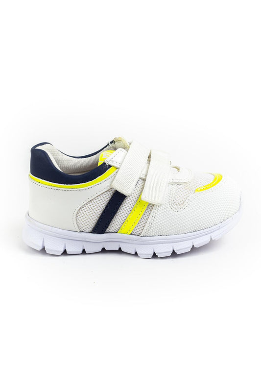 Boy's White healthy Supported Children's Sports Shoes