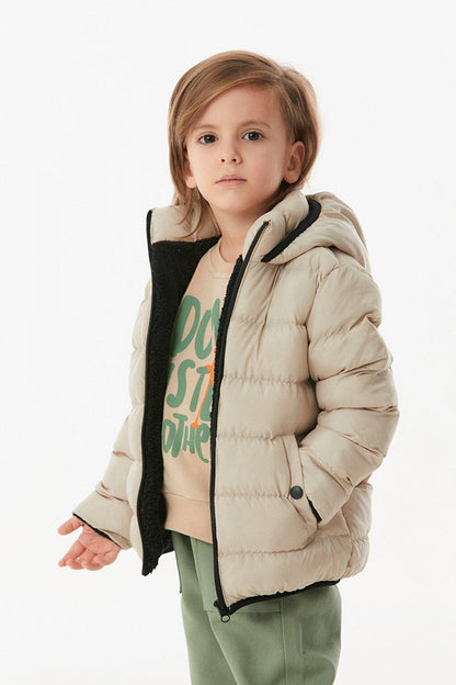 Hooded Unisex Children's Puffer Coat with Snap Pockets