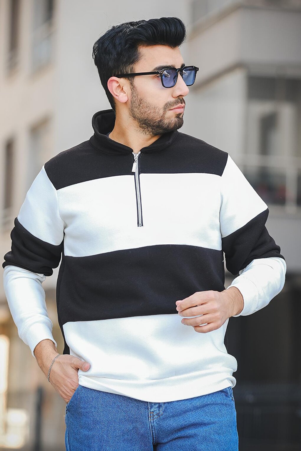 Three Thread Raised Piece Zipper Stand Collar Slim Fit Men's Sweatshirt