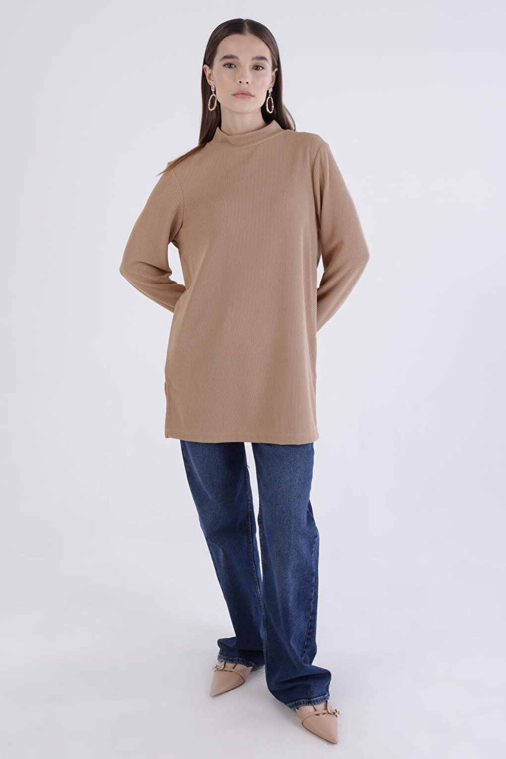 Dark Beige Buttoned Cuff Slit Tunic