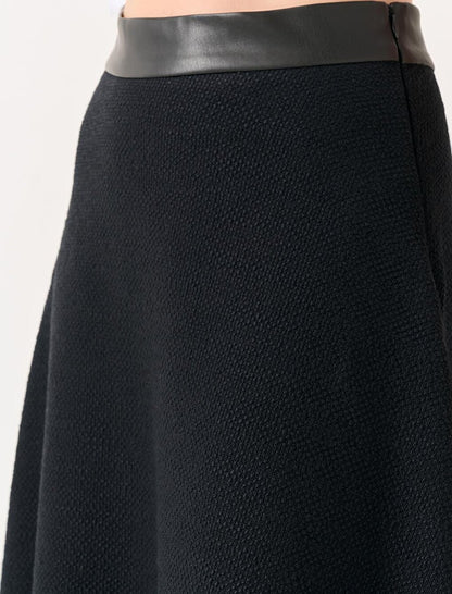 Black Normal Waist Asymmetrical Cut Midi Skirt