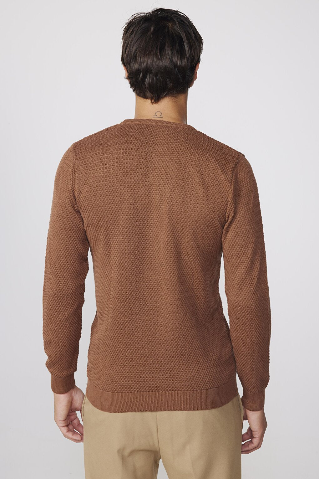 Men's Slim Fit Crew Neck Honeycomb Patterned Brown Knitwear Sweater