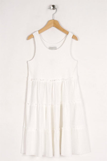 Girl's White Colored Elastic Waist Pleated Dress