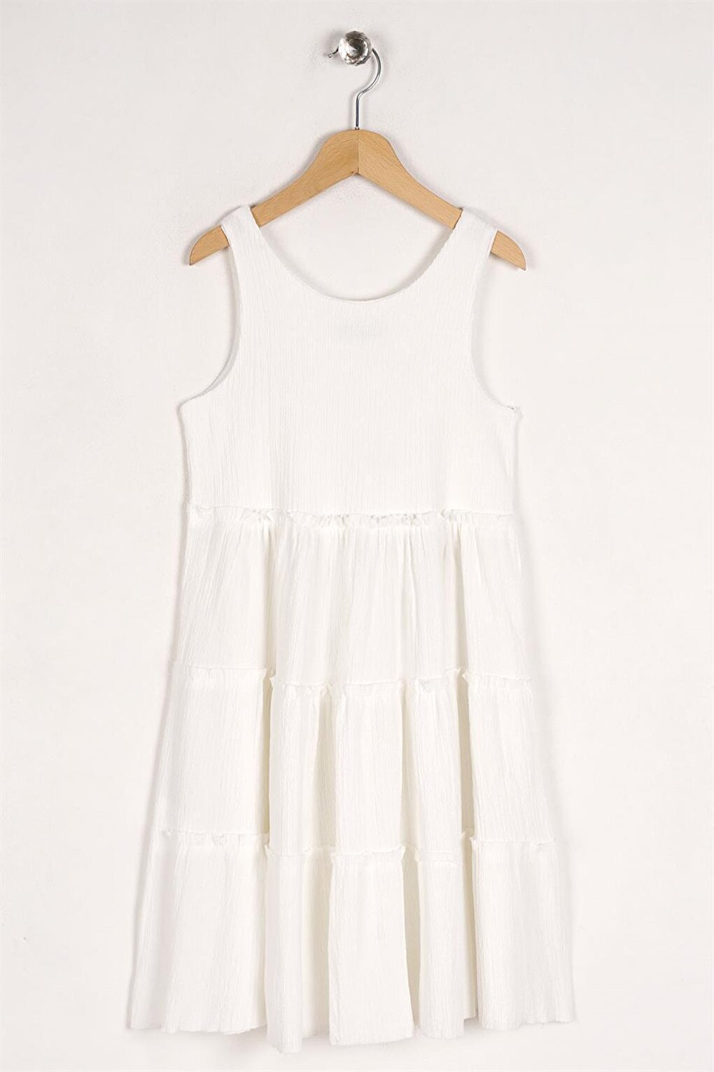 Girl's White Colored Elastic Waist Pleated Dress