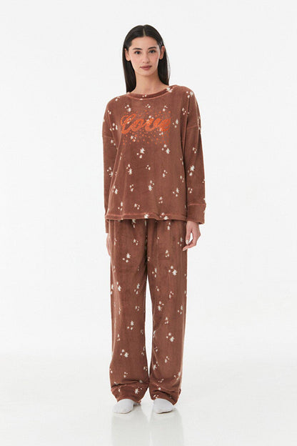 Star Printed Crew Neck Pajama Set