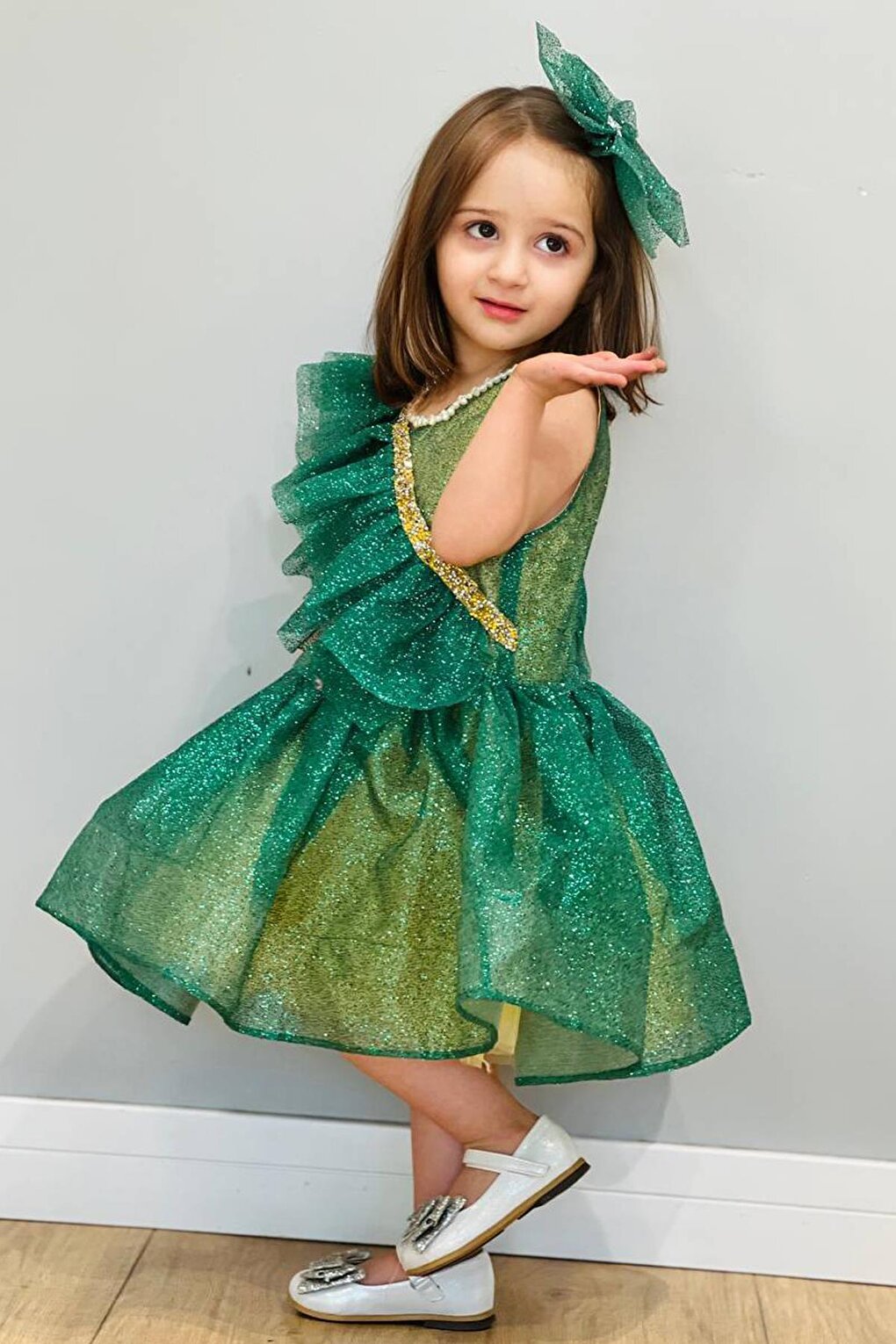 Girl's Frill Detailed Stone Embroidered Glitter Water Green Evening Dress 3-11 Years