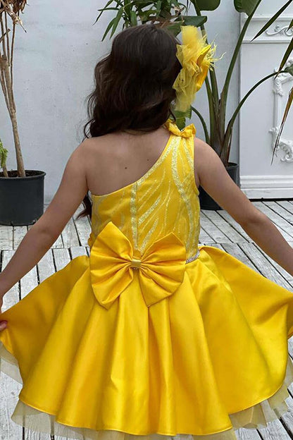 Girl's One-Shoulder Yellow Evening Dress with Stone Detailed Fluffy Skirt