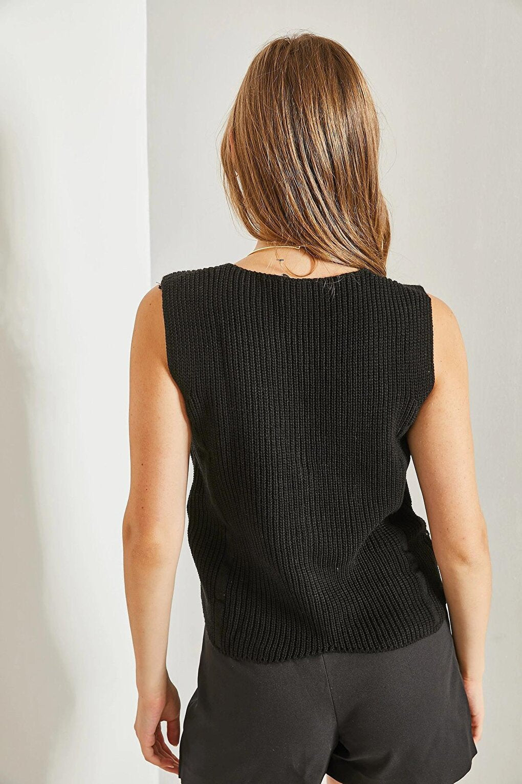 Women's Buttoned Patterned Knitwear Vest