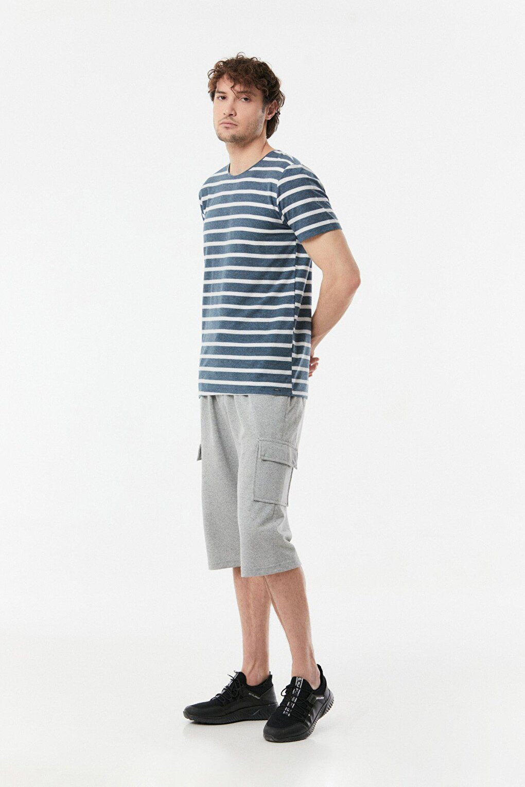 Cargo Pocket Capri with Tie Waist