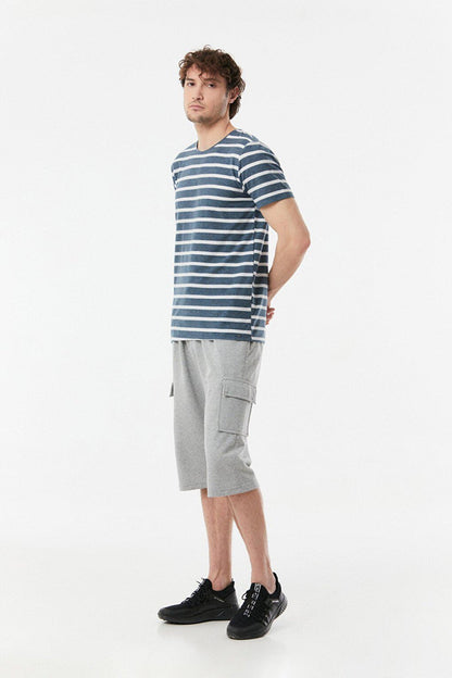 Cargo Pocket Capri with Tie Waist