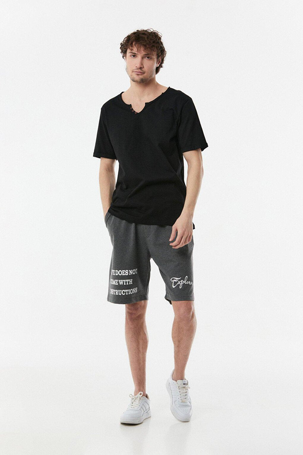 Text Printed Waist Tied Shorts