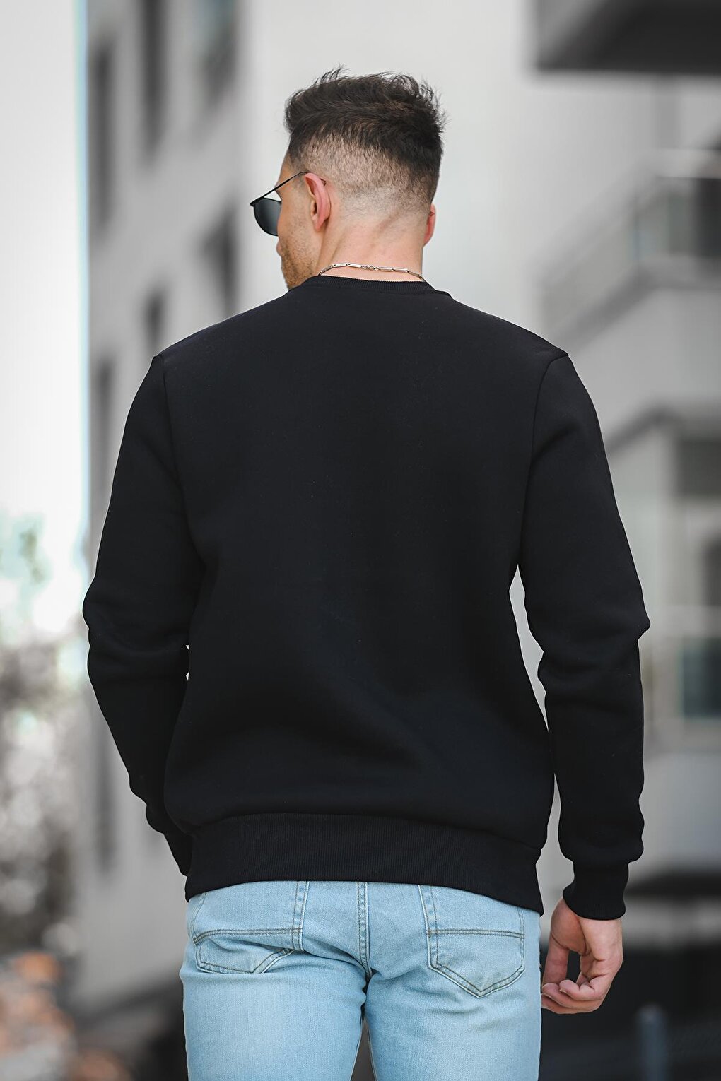 Three Thread Raised Skull Printed Men's Sweatshirt with Pocket Detail