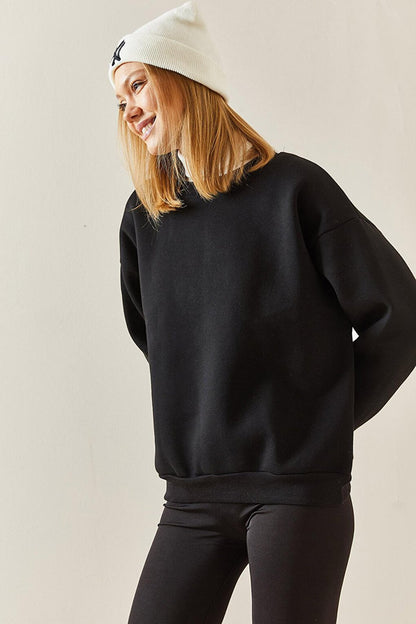 Black Crew Neck Ribbed Oversize Sweatshirt 4KXK8-47743-02