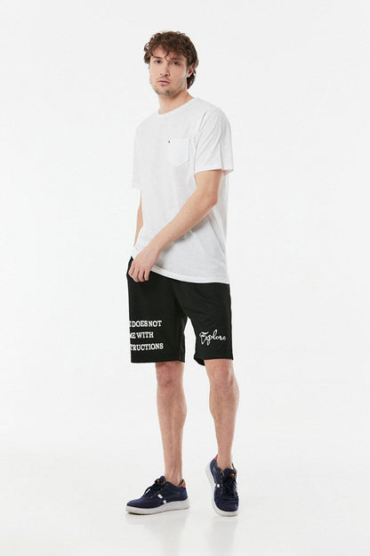 Text Printed Waist Tied Shorts