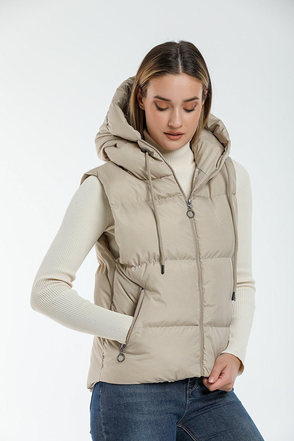 Hooded Puffer Vest AC-K59075WYZ