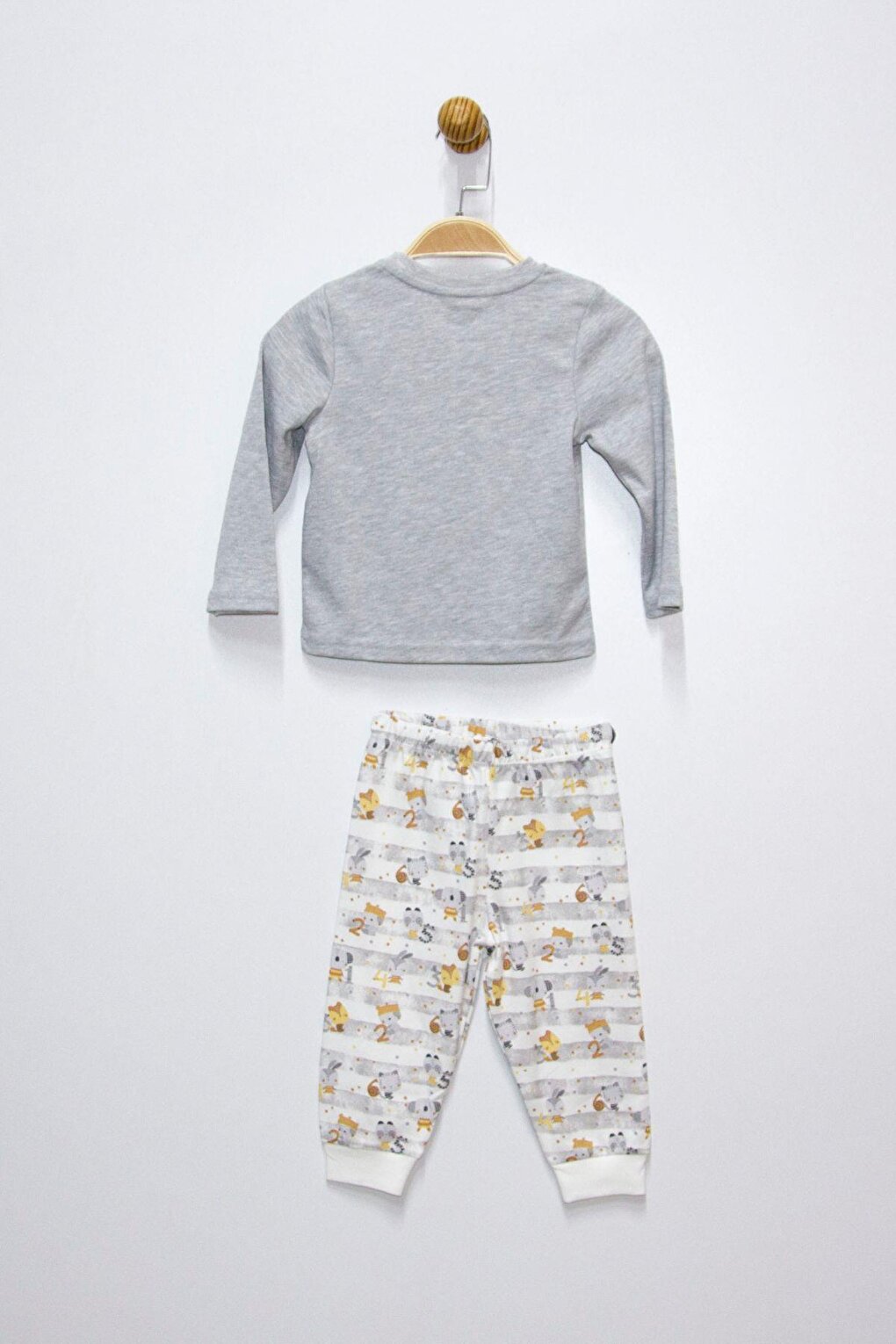 Mickey Mouse Licensed Baby Boy 2 Piece Set 21373