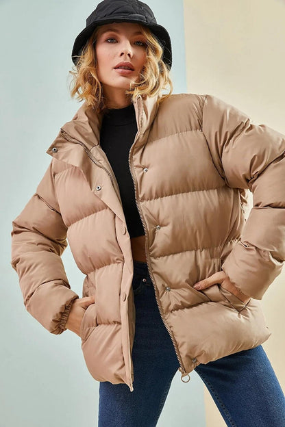 Women's Collared Puffer Coat with Front Pleat