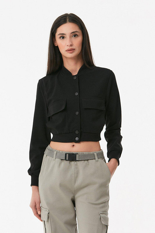 Snap Fastener Double Pocket Crop Jacket