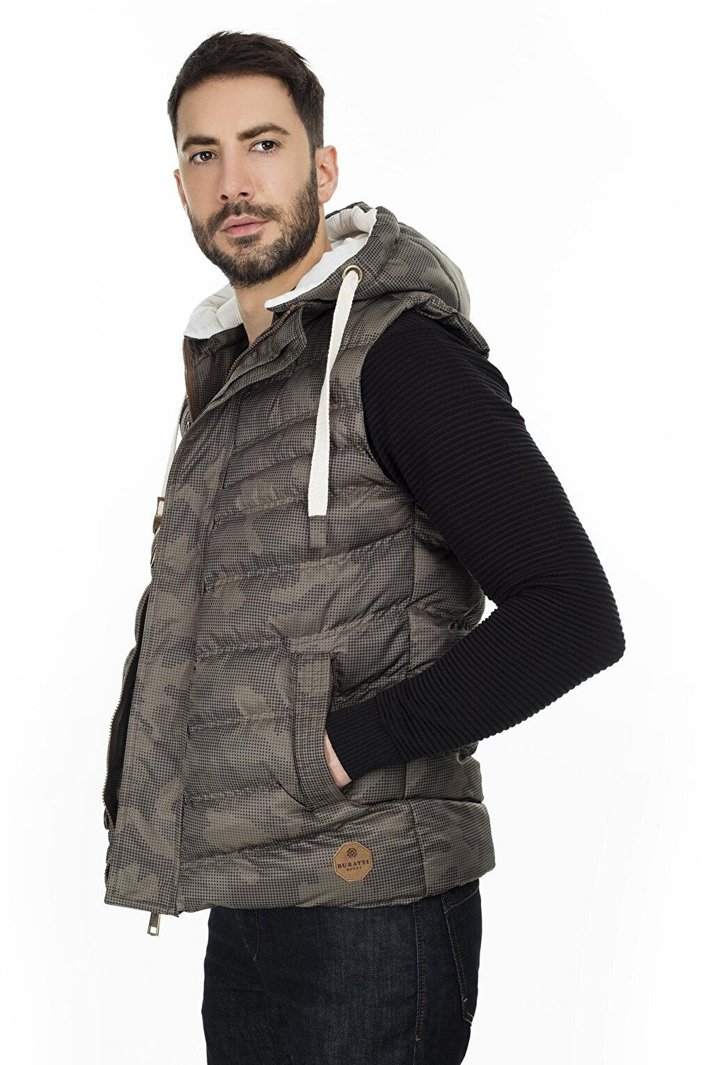 Hooded Slim Fit Vest 556B5618