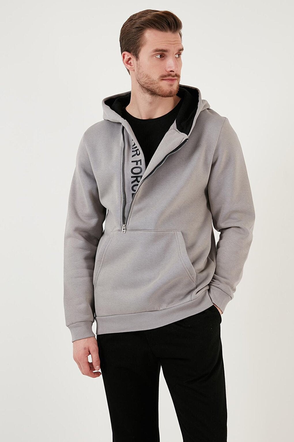 Kangaroo Pocket Zippered Hooded Collar Slim Fit Sweat 575707