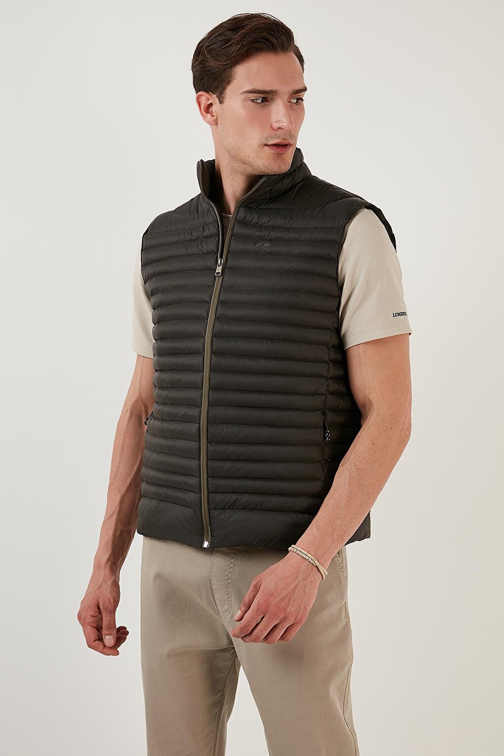 Regular Fit Stand Collar Pocket Quilted Puffer Vest 497KIM