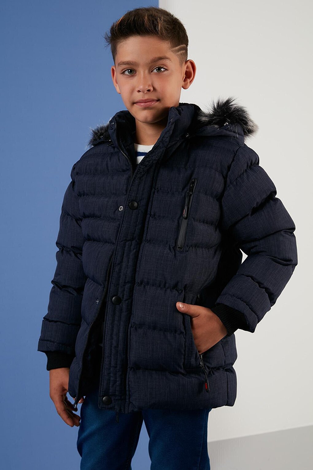 Plush Lined Removable Hooded Winter Coat with Pockets 5760024