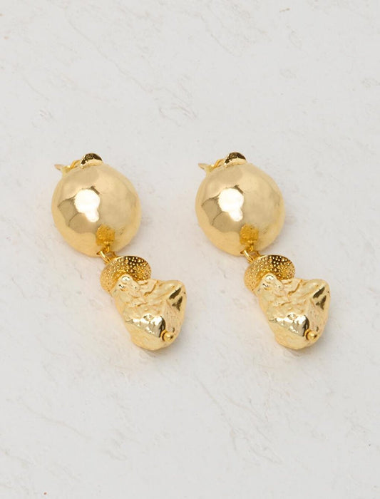 Stylish Dangle Earrings with Large Figures in Gold