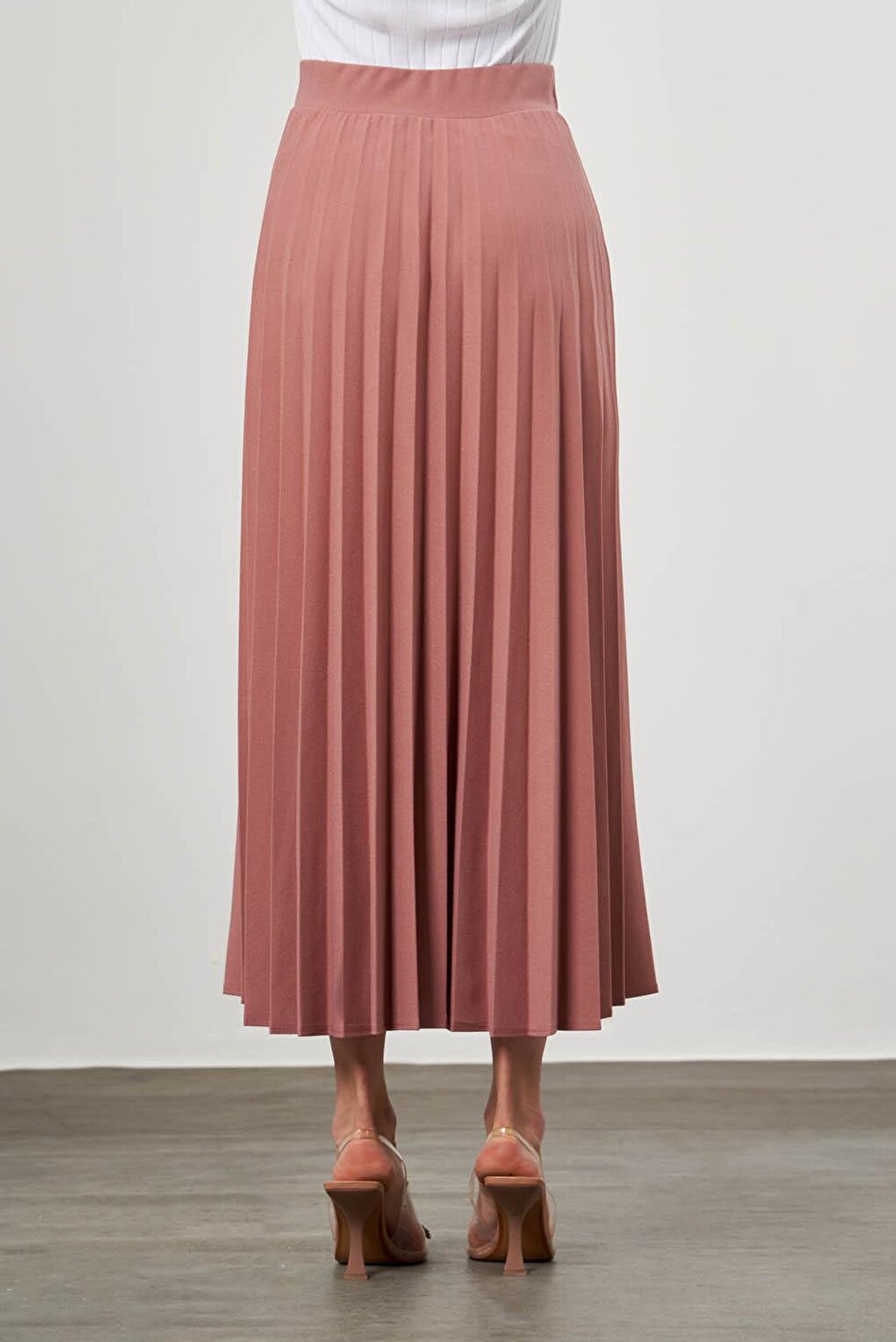 Crepe Knitted Pleated Dusty Rose Skirt