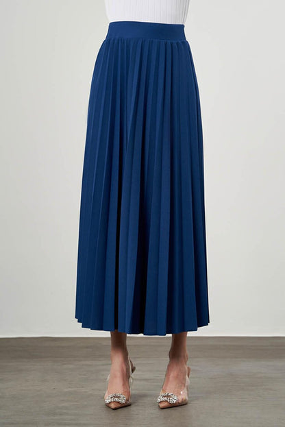 Crepe Knitted Pleated Indigo Skirt