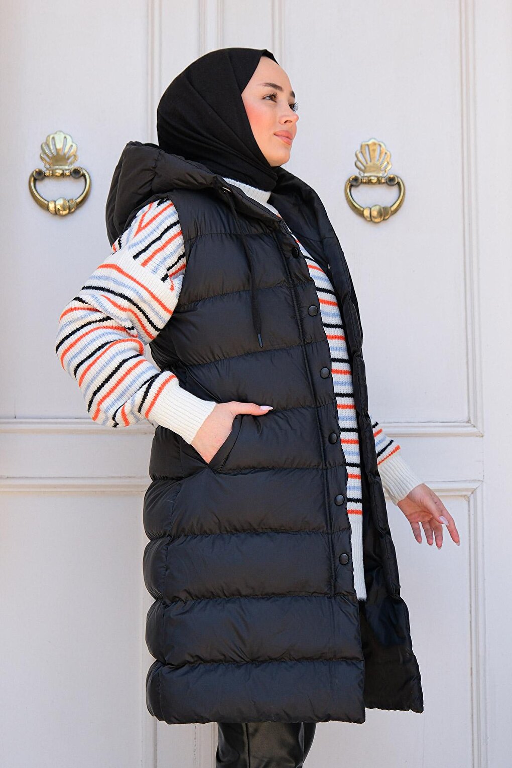 Women's Hooded Long Puffer Vest Black