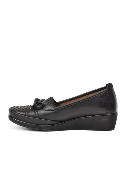 Black Genuine Leather Women's Classic Shoes 137