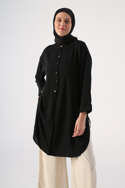 Black Judge Collar Slit Sleeve Folding Detailed Tunic