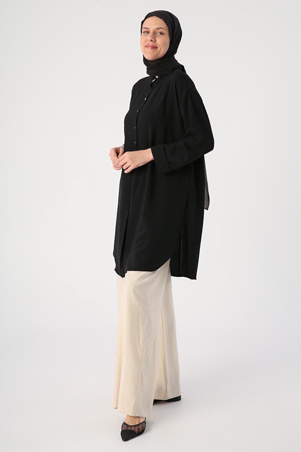 Black Judge Collar Slit Sleeve Folding Detailed Tunic